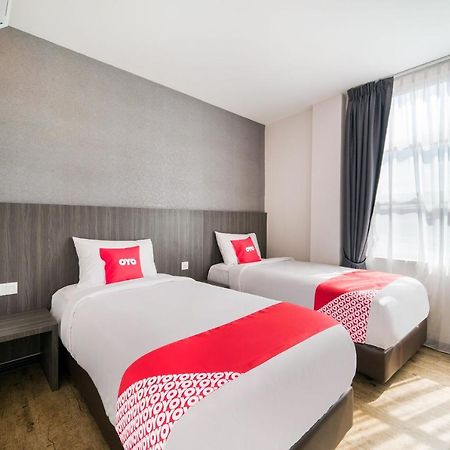 Capital O 89386 Stay 365 Hotel Чанглун Экстерьер фото