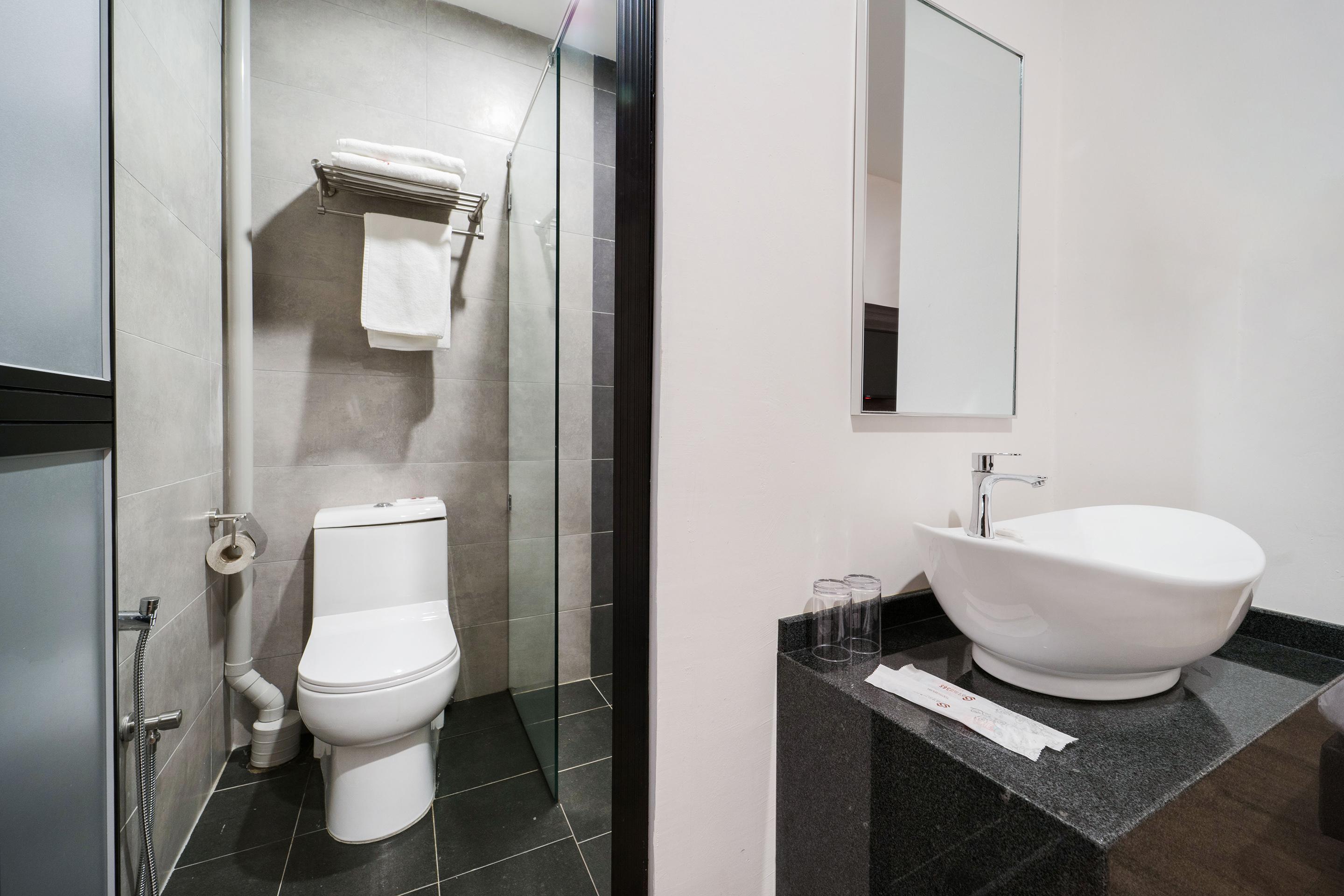 Capital O 89386 Stay 365 Hotel Чанглун Экстерьер фото