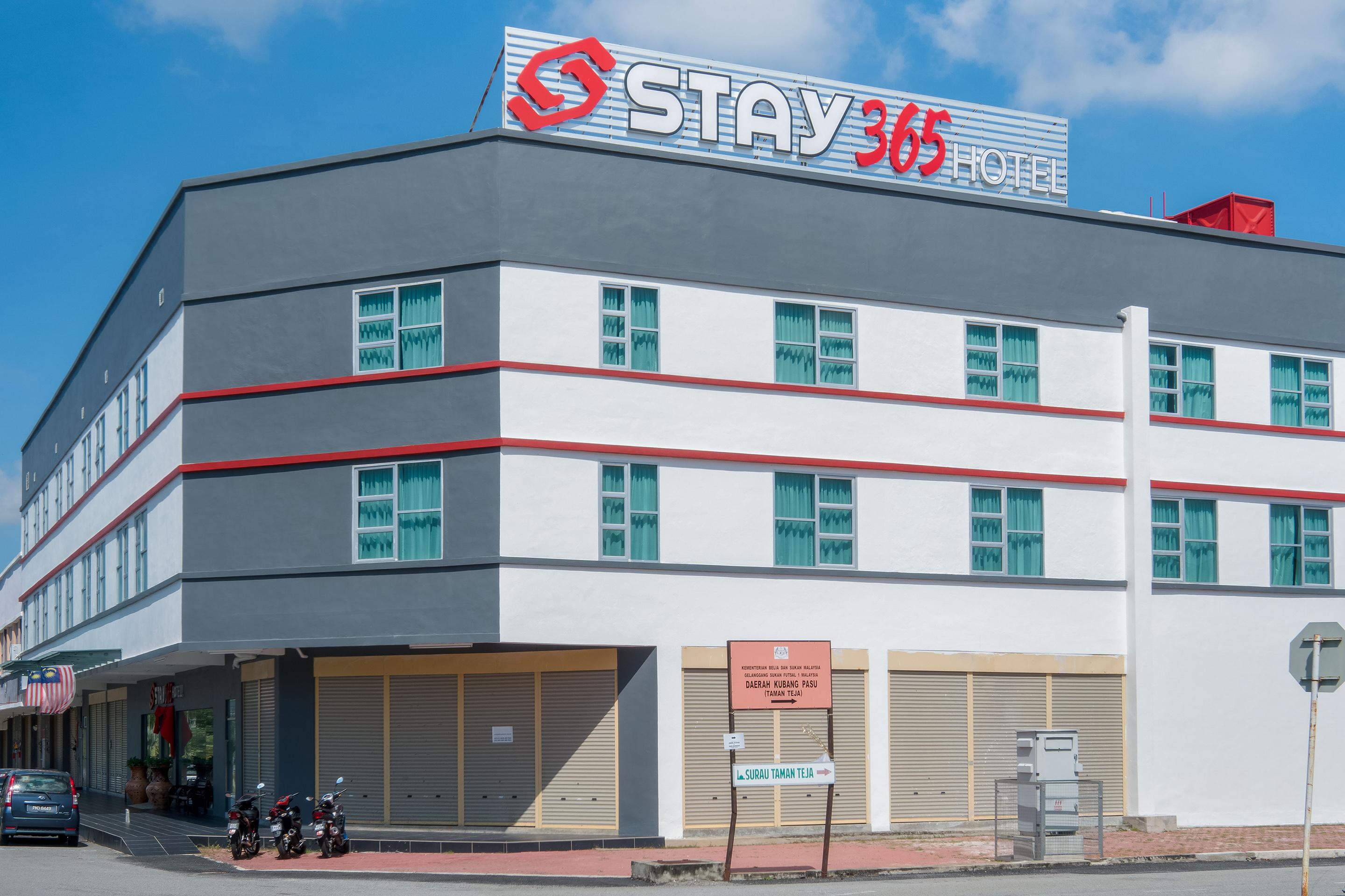Capital O 89386 Stay 365 Hotel Чанглун Экстерьер фото